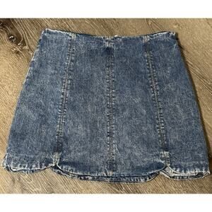 VeryJ Medium Acid Wash Look Jean Skirt, Scalloped Hem, Zip Side Closure, Small